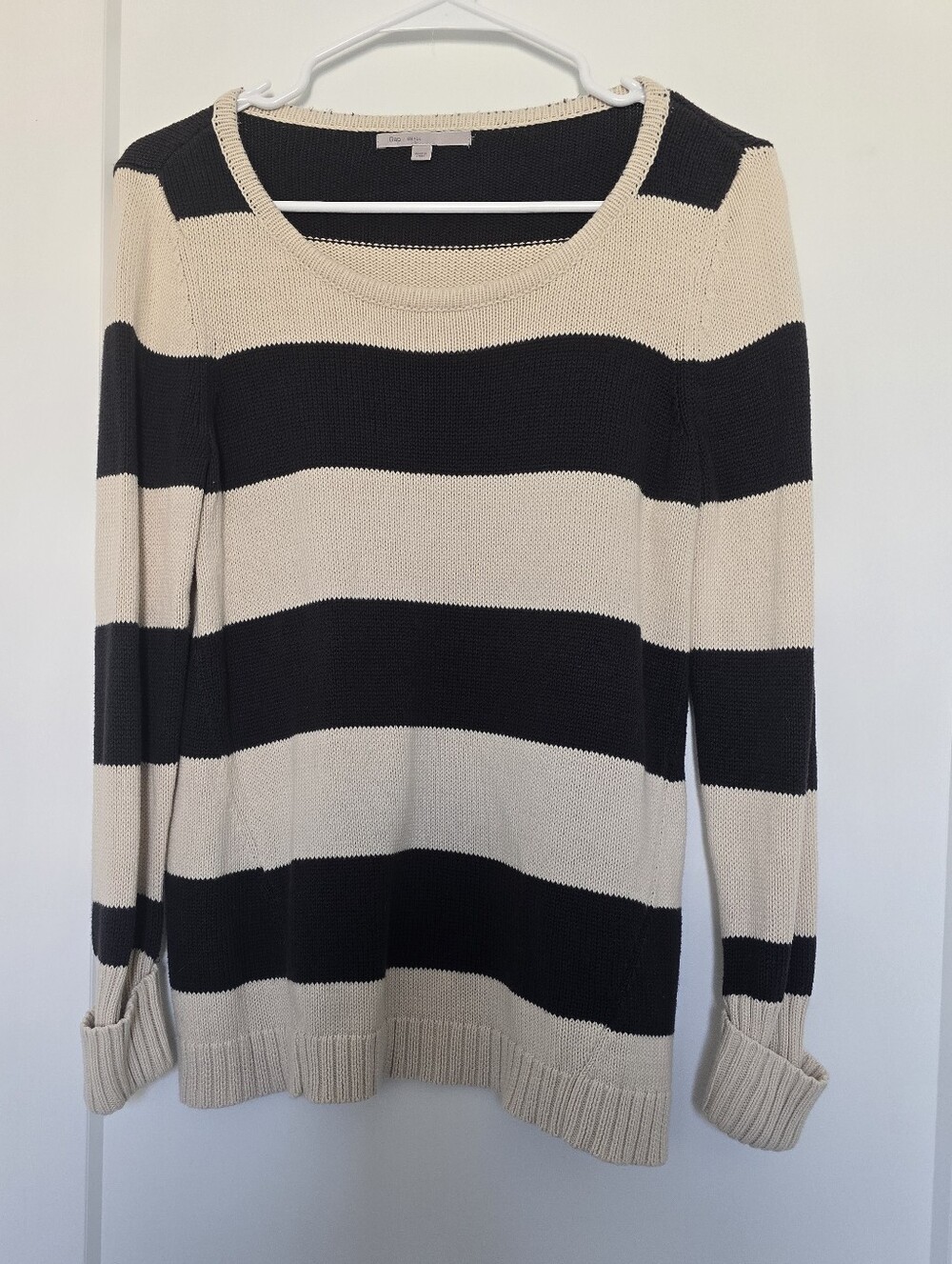 GAP Scoop Neck Striped Sweater in Black and Cream 100% Cotton